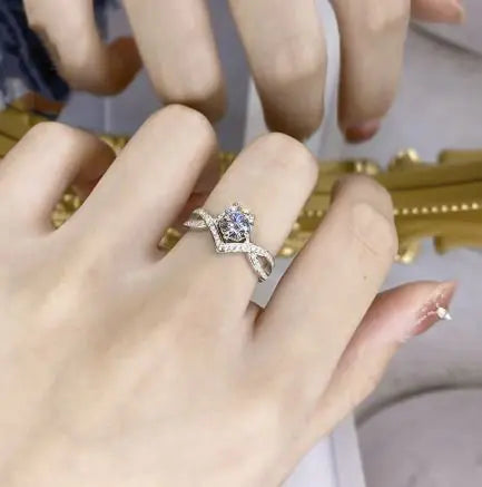 Elegant Luxury Artificial Diamond Ring