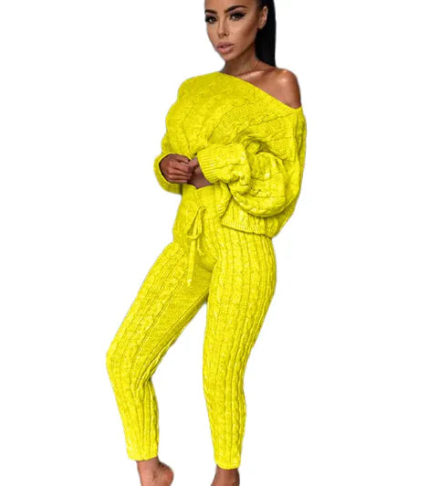 Knitted Two-Piece Warm Tracksuit for Women