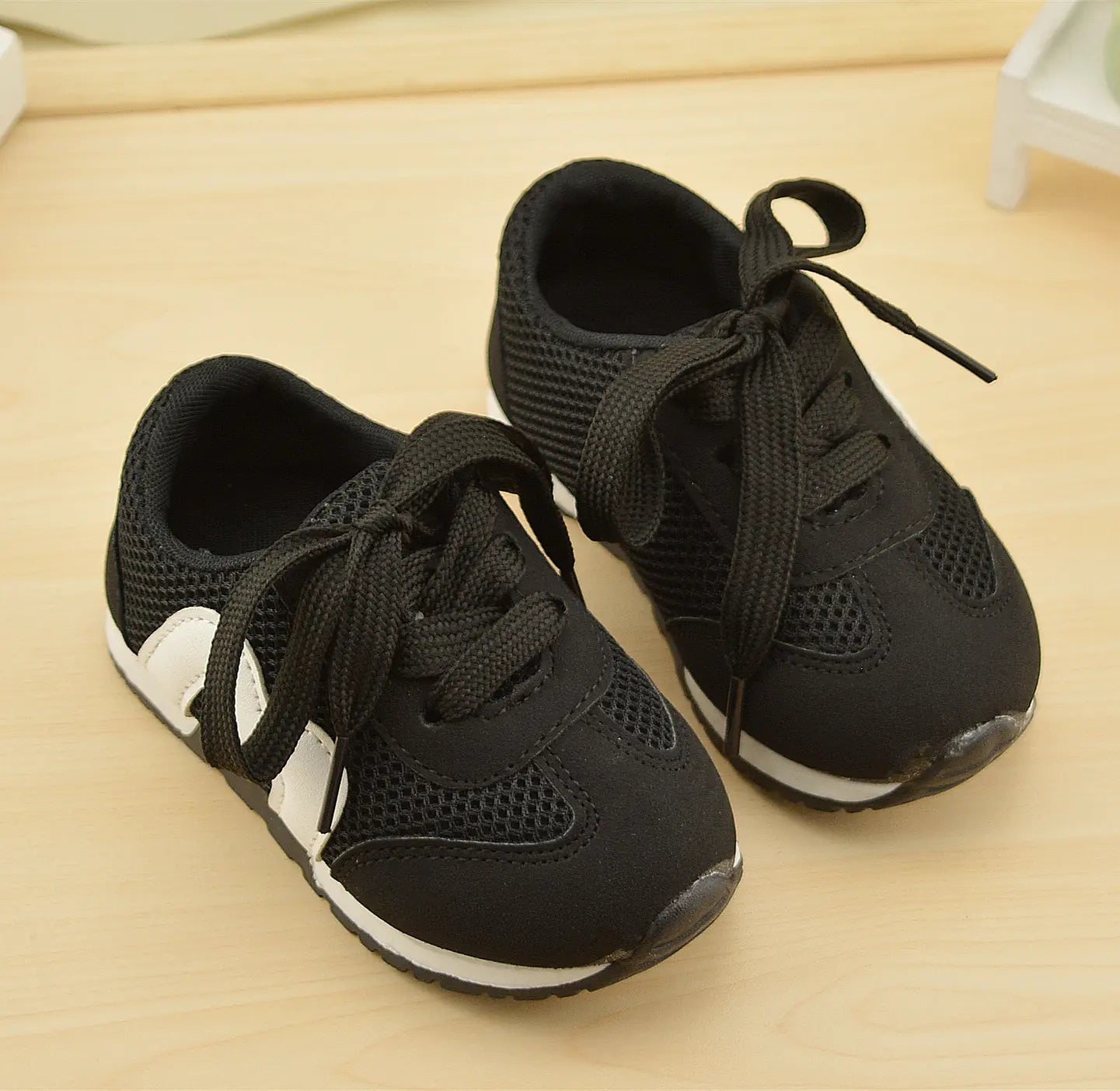 Toddlers' First-Step Mesh Shoes