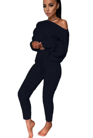 Knitted Two-Piece Warm Tracksuit for Women