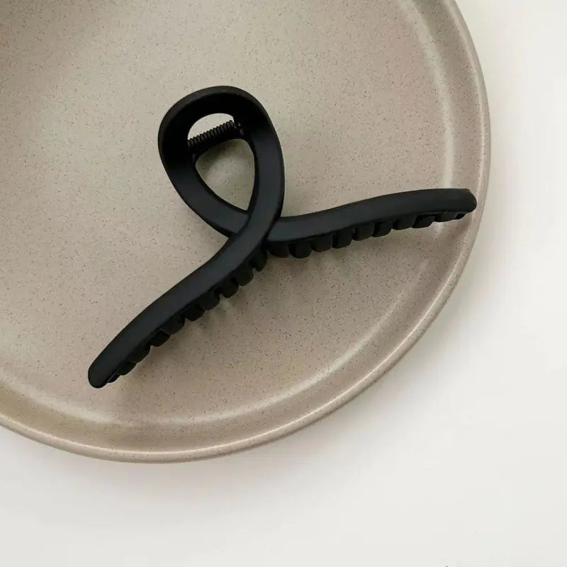 Chic Shark Hair Clasp Set