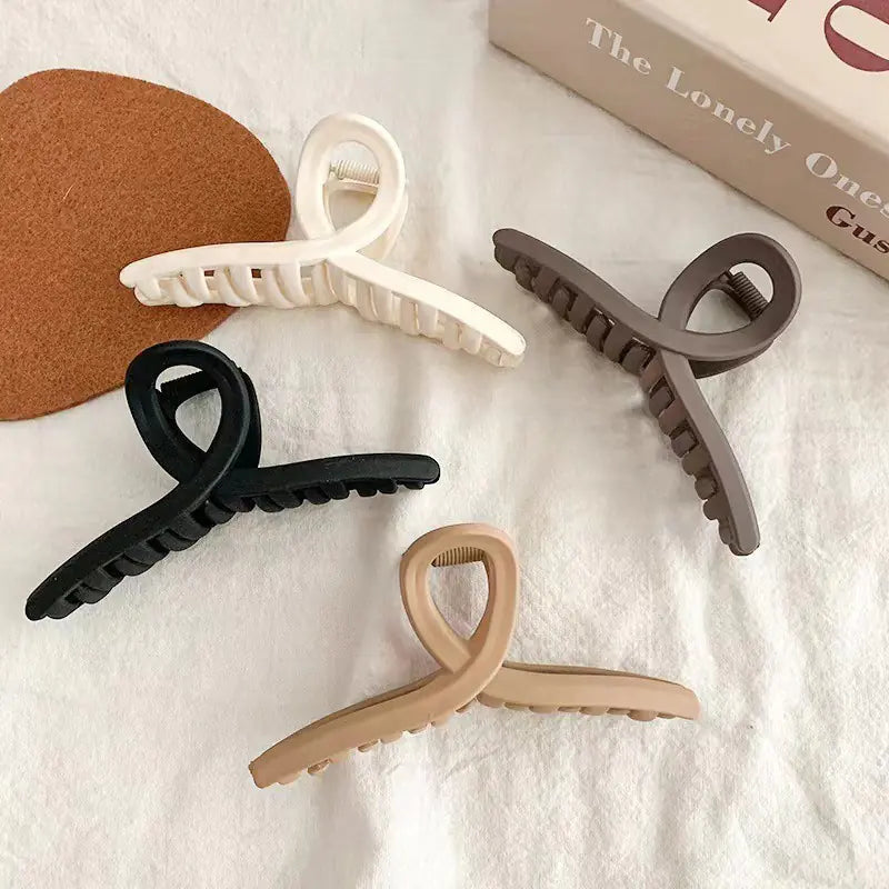 Chic Shark Hair Clasp Set