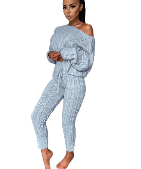Knitted Two-Piece Warm Tracksuit for Women