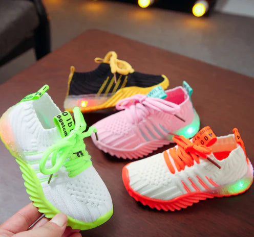 Kids' All-Season Mesh Sneakers