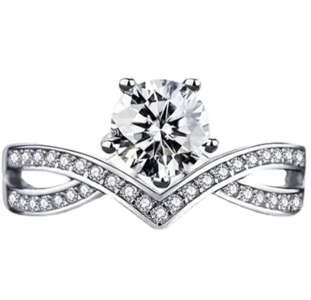 Elegant Luxury Artificial Diamond Ring