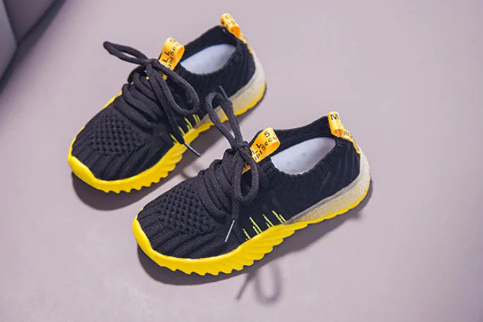 Kids' All-Season Mesh Sneakers